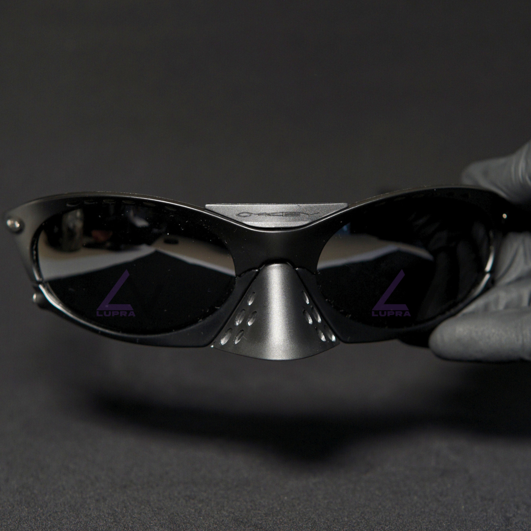 Oakley Plantaris Ultra Black [2x1]