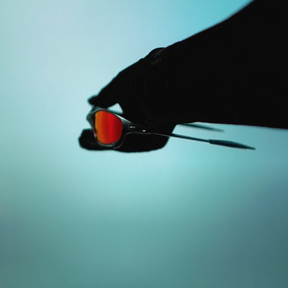 Juliet Carbon Red [2x1]